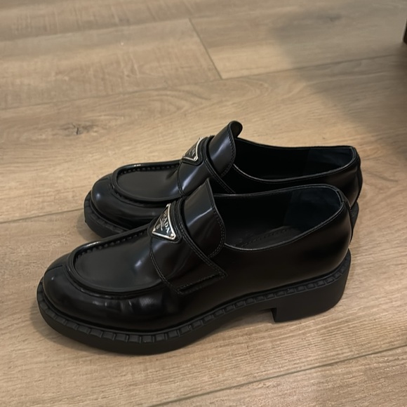 Prada loafers - Picture 4 of 5